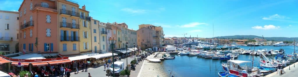 Hafen von Saint Tropez in Südfrankreich